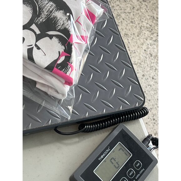 Disney Parks Graphic Tee Plus Size 1X Legend Edna Mode The Incredibles T Shirt - Picture 6 of 6